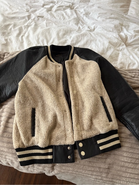 MOTHER Jackets & Blazers - MOTHER Sherpa Bomber Jacket in Cream and Black